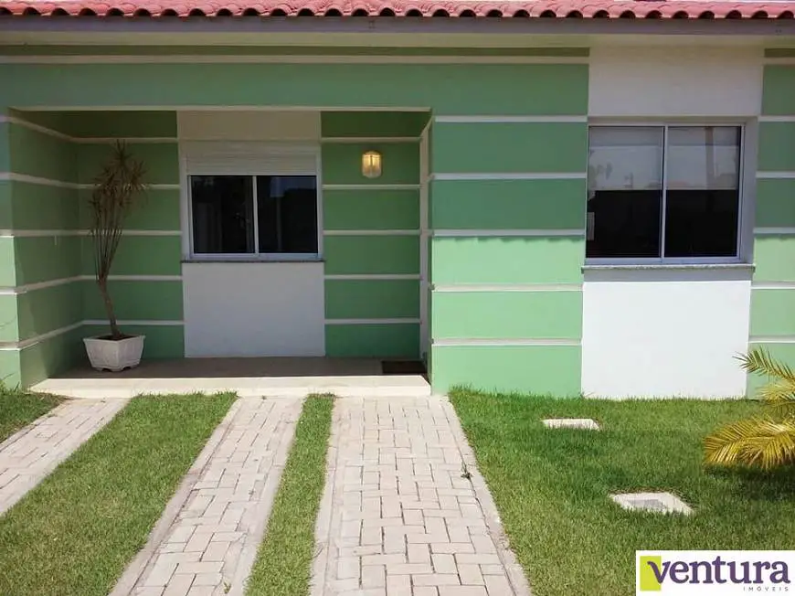 Foto 1 de Casa de Condomínio com 2 Quartos à venda, 65m² em Laranjal, Pelotas