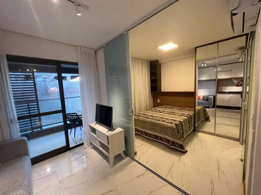 Foto 1 de Apartamento com 1 Quarto para alugar, 31m² em Barra, Salvador