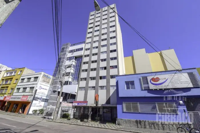 Foto 1 de Apartamento com 1 Quarto para alugar, 34m² em Centro, Curitiba