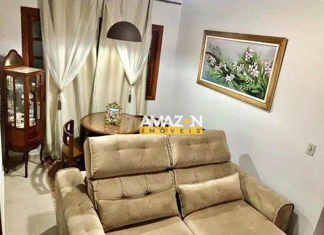 Foto 1 de Apartamento com 2 Quartos à venda, 75m² em Floresta Negra, Campos do Jordão