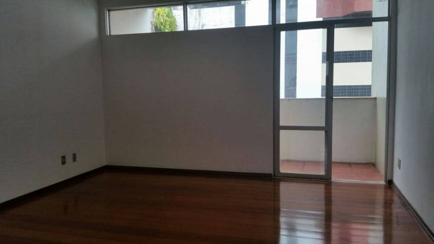 Foto 4 de Apartamento com 2 Quartos à venda, 90m² em Graça, Salvador