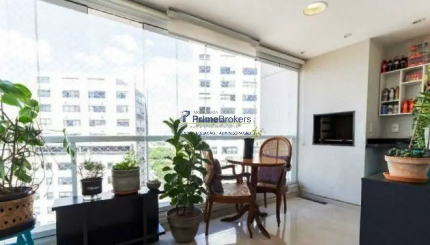 Foto 1 de Apartamento com 2 Quartos à venda, 116m² em Jardim das Acacias, São Paulo