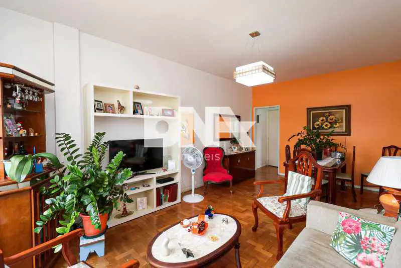 Foto 4 de Apartamento com 2 Quartos à venda, 86m² em Leme, Rio de Janeiro