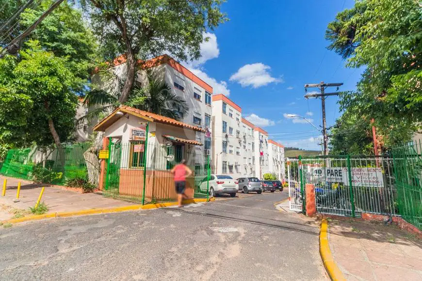 Foto 1 de Apartamento com 2 Quartos à venda, 49m² em Santa Tereza, Porto Alegre