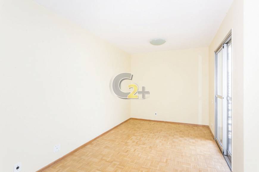 Foto 3 de Apartamento com 2 Quartos à venda, 75m² em Vila Romana, São Paulo