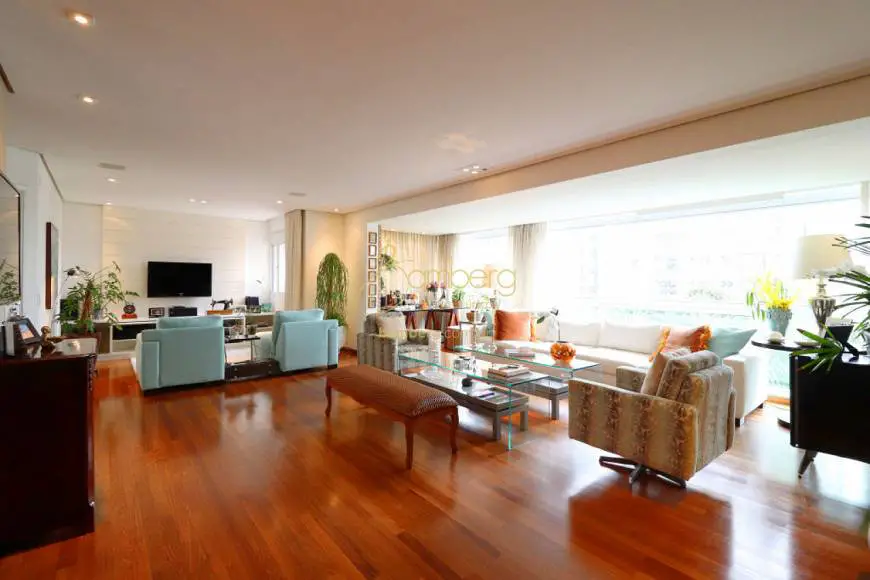 Foto 1 de Apartamento com 3 Quartos para alugar, 183m² em Brooklin, São Paulo