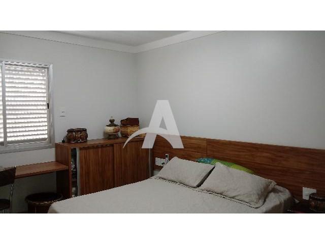 Foto 3 de Apartamento com 3 Quartos à venda, 10m² em Cazeca, Uberlândia