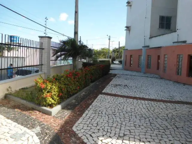 Foto 5 de Apartamento com 3 Quartos à venda, 62m² em Jóquei Clube, Fortaleza