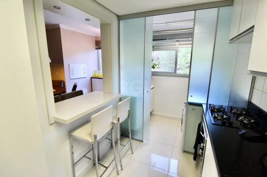 Foto 4 de Apartamento com 3 Quartos à venda, 80m² em Nonoai, Porto Alegre