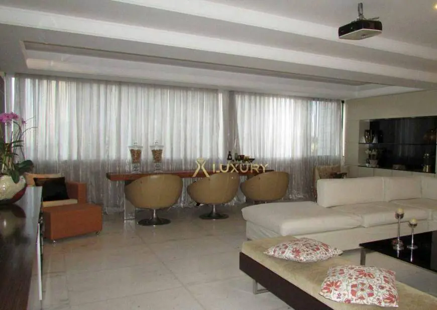 Foto 4 de Apartamento com 4 Quartos à venda, 176m² em Belvedere, Belo Horizonte