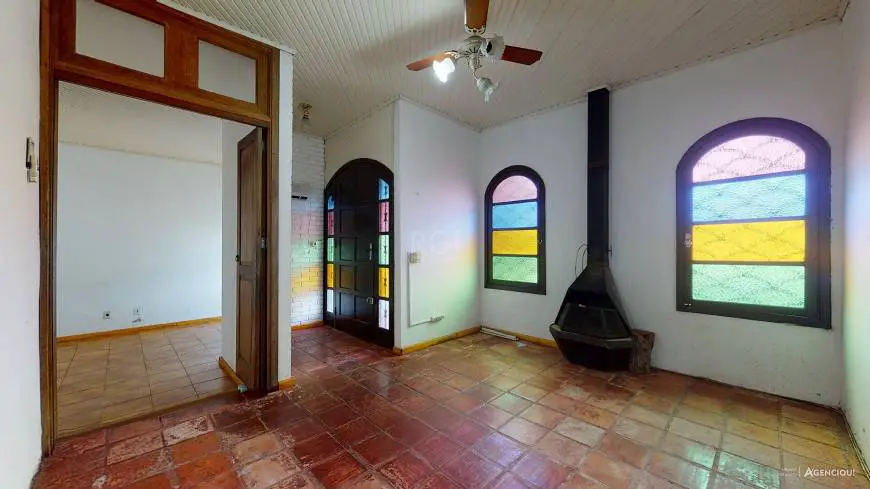 Foto 5 de Apartamento com 4 Quartos à venda, 160m² em Guarujá, Porto Alegre