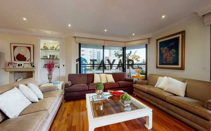 Foto 2 de Apartamento com 4 Quartos à venda, 312m² em Higienópolis, São Paulo