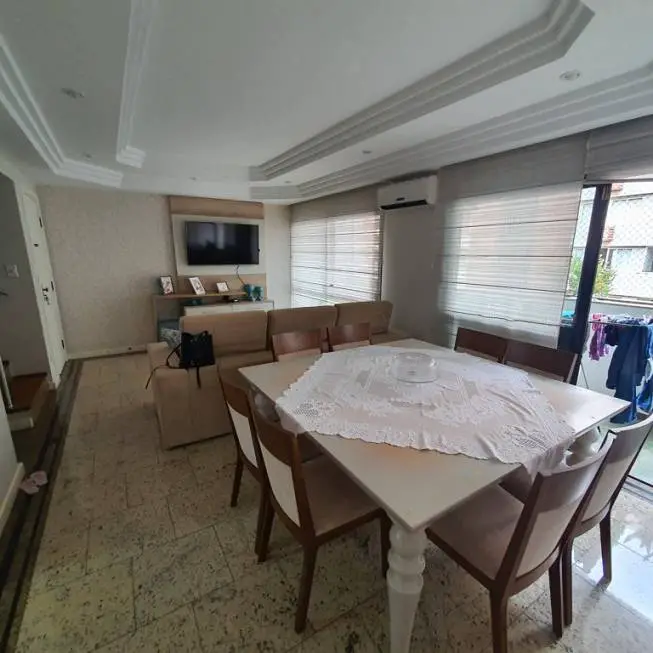 Foto 4 de Apartamento com 4 Quartos à venda, 280m² em Zona 01, Maringá