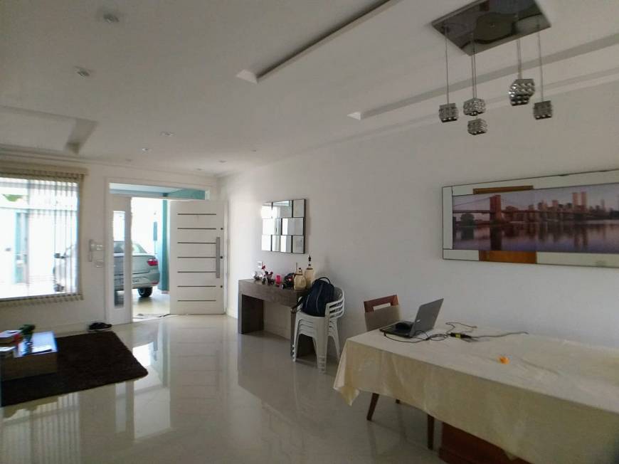 Foto 2 de Casa com 4 Quartos à venda, 225m² em Campo Grande, Rio de Janeiro