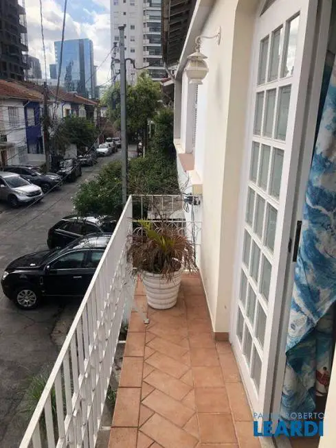 Foto 5 de Casa de Condomínio com 2 Quartos à venda, 105m² em Vila Nova Conceição, São Paulo