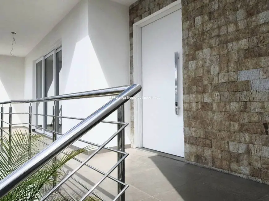 Foto 3 de Casa de Condomínio com 3 Quartos à venda, 166m² em Alto Petrópolis, Porto Alegre