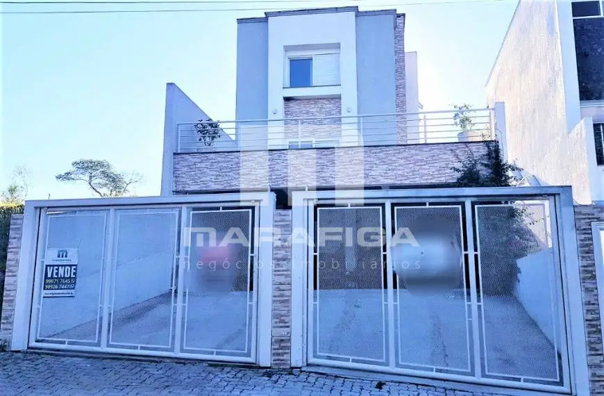 Foto 1 de Casa de Condomínio com 3 Quartos à venda, 180m² em Alto Petrópolis, Porto Alegre