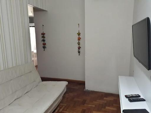 Foto 4 de Kitnet com 1 Quarto à venda, 32m² em Leme, Rio de Janeiro