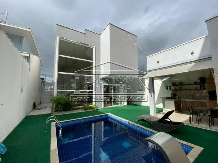 Foto 1 de Sobrado com 4 Quartos à venda, 230m² em Jardim América, São José dos Campos