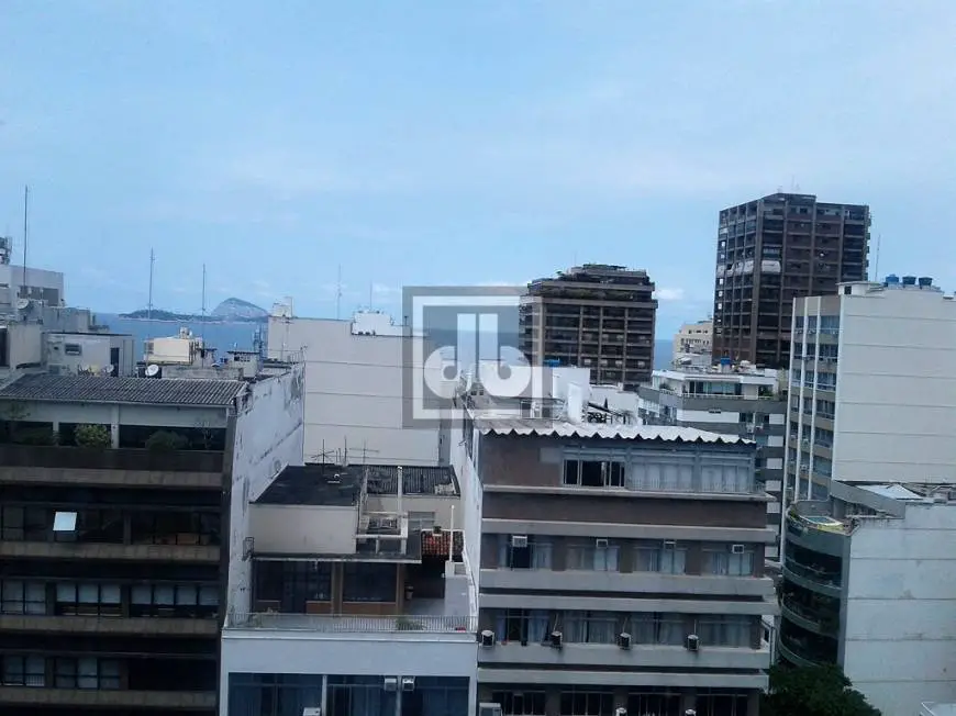 Foto 3 de Apartamento com 1 Quarto à venda, 50m² em Leblon, Rio de Janeiro