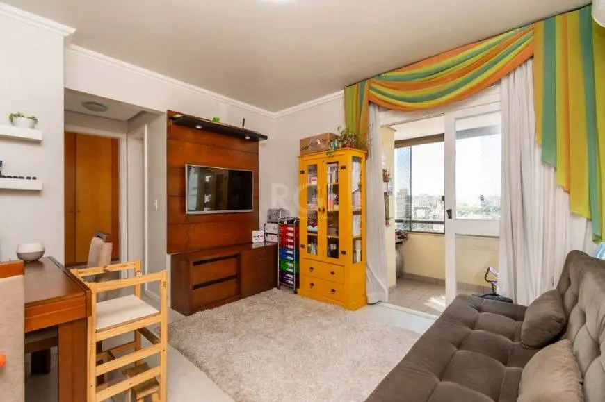 Foto 1 de Apartamento com 2 Quartos à venda, 56m² em Farroupilha, Porto Alegre
