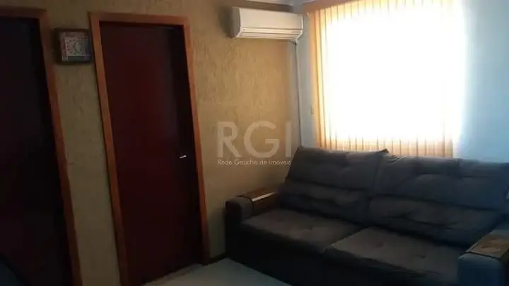 Foto 3 de Apartamento com 2 Quartos à venda, 39m² em Partenon, Porto Alegre