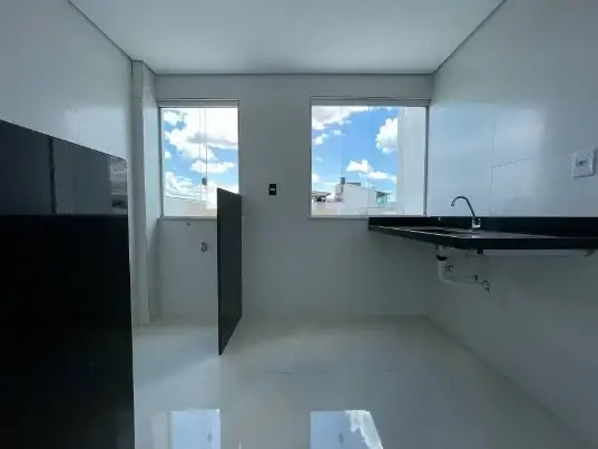 Foto 3 de Apartamento com 2 Quartos à venda, 47m² em São João Batista, Belo Horizonte