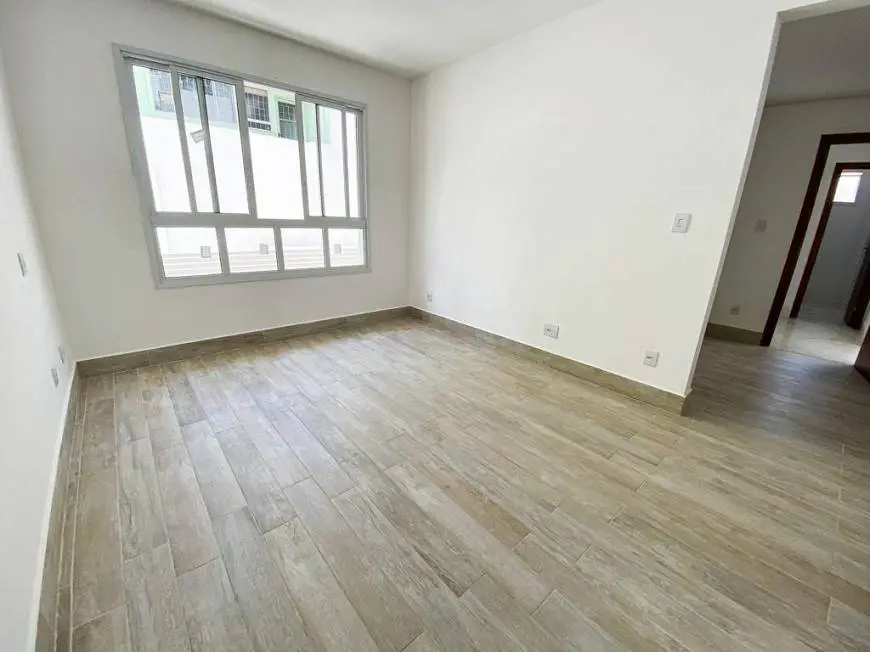 Foto 3 de Apartamento com 3 Quartos à venda, 102m² em Barreiro, Belo Horizonte