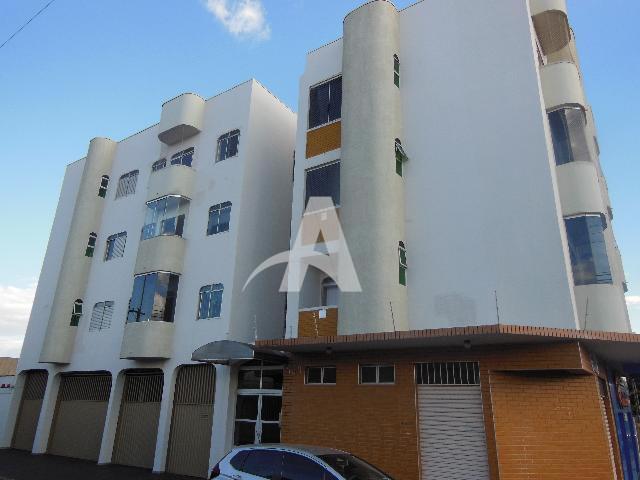 Foto 1 de Apartamento com 3 Quartos para alugar, 10m² em Brasil, Uberlândia