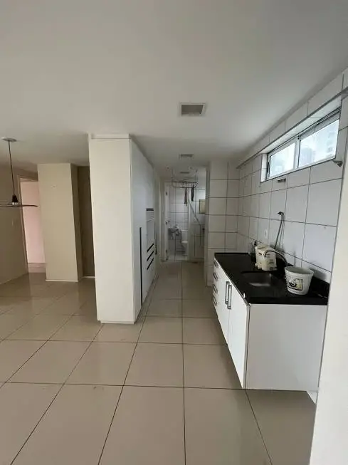 Foto 4 de Apartamento com 3 Quartos à venda, 79m² em Guararapes, Fortaleza