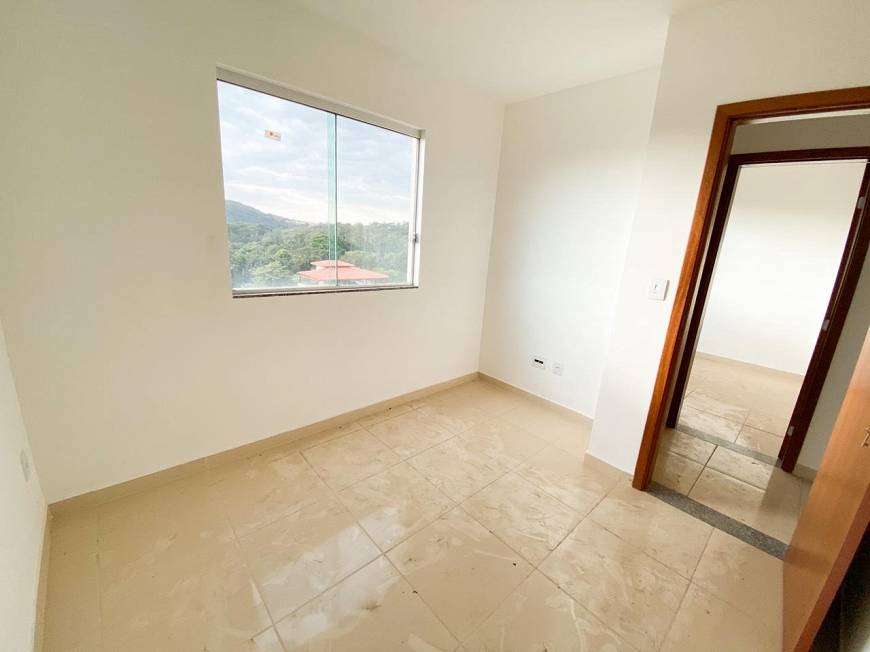 Foto 1 de Apartamento com 3 Quartos à venda, 55m² em Masterville, Sarzedo