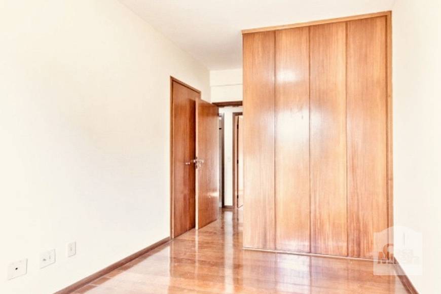 Foto 4 de Apartamento com 3 Quartos à venda, 95m² em Santo Antônio, Belo Horizonte