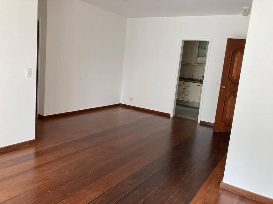 Foto 3 de Apartamento com 3 Quartos para alugar, 115m² em Vila Nova Conceição, São Paulo