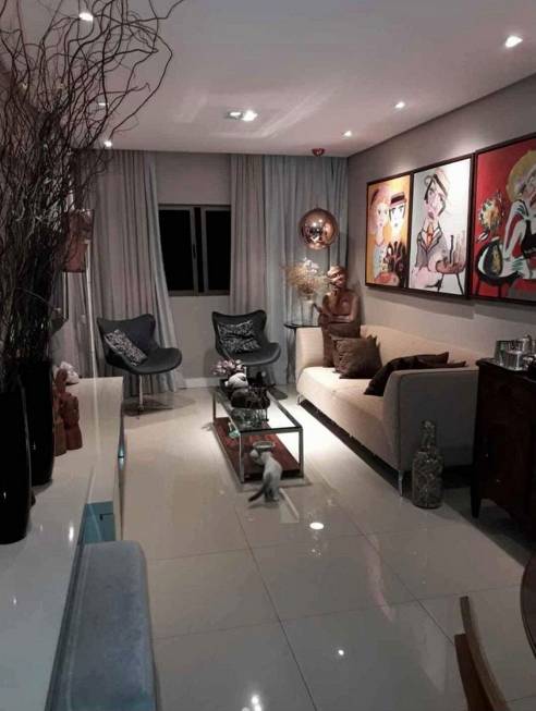 Foto 2 de Apartamento com 4 Quartos à venda, 90m² em Boa Viagem, Recife