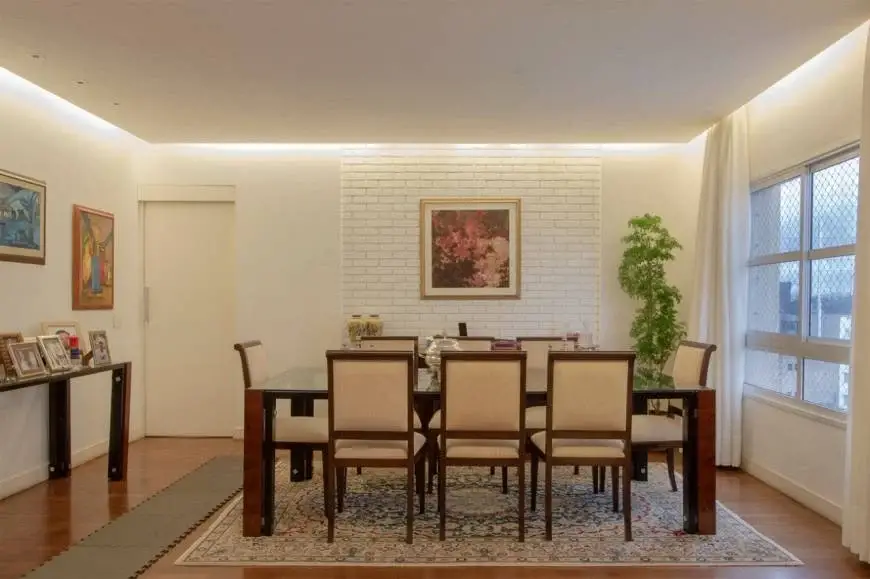 Foto 1 de Apartamento com 4 Quartos à venda, 161m² em Itaim Bibi, São Paulo