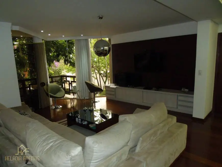 Foto 1 de Apartamento com 4 Quartos à venda, 202m² em Santa Amélia, Belo Horizonte
