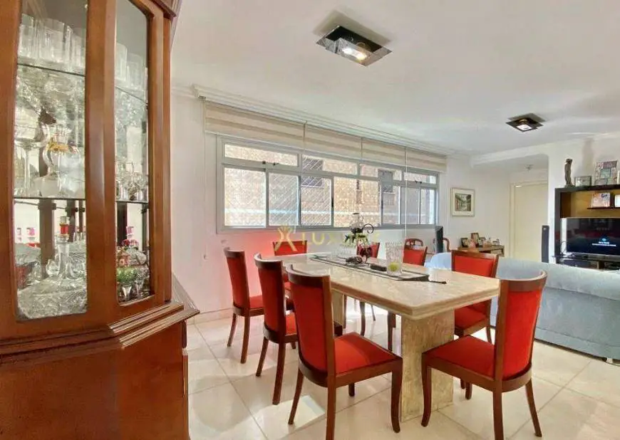 Foto 3 de Apartamento com 4 Quartos à venda, 130m² em Santo Agostinho, Belo Horizonte