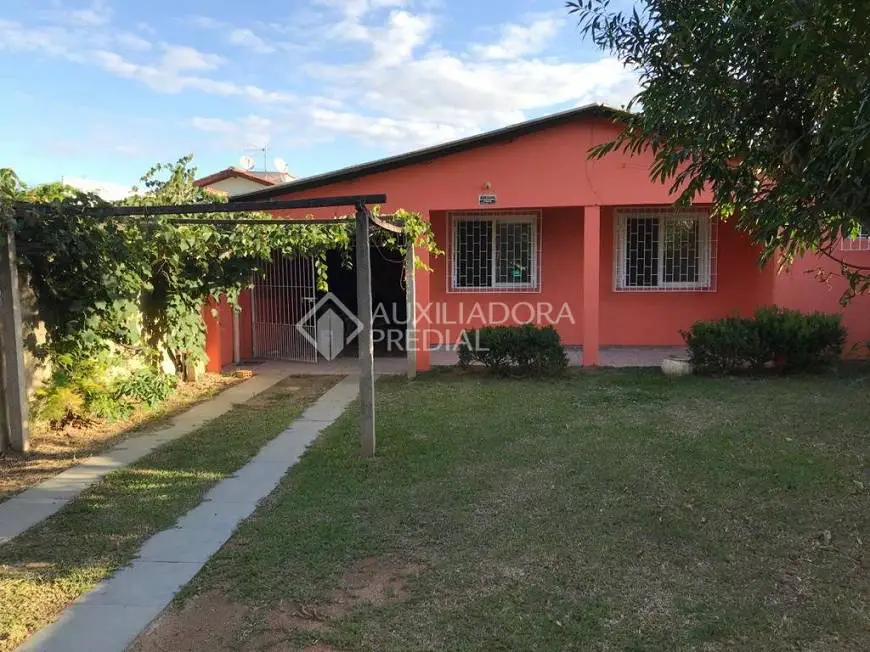 Foto 1 de Casa com 2 Quartos à venda, 200m² em Jardim Iolanda, Guaíba