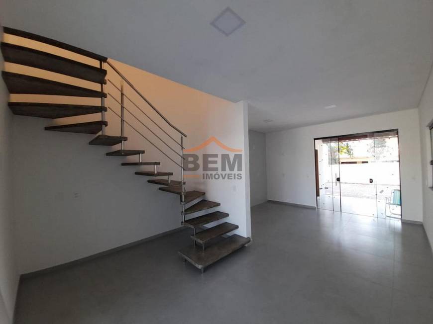 Foto 5 de Casa com 3 Quartos para alugar, 143m² em Centro, Balneário Piçarras