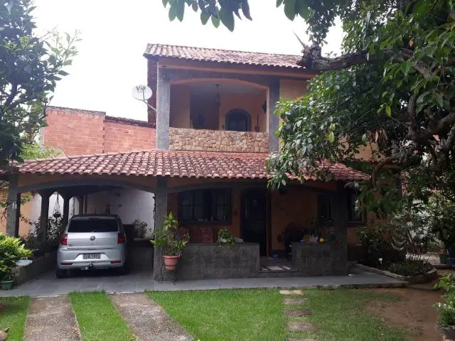 Foto 1 de Casa com 3 Quartos à venda, 600m² em Guaratiba, Rio de Janeiro
