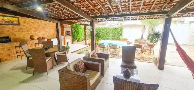 Foto 1 de Casa com 4 Quartos à venda, 600m² em Capim Macio, Natal