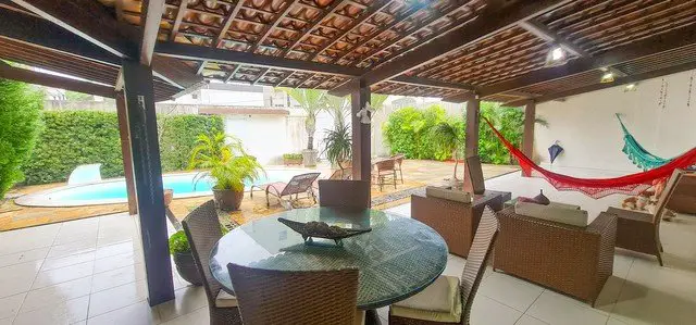 Foto 2 de Casa com 4 Quartos à venda, 600m² em Capim Macio, Natal