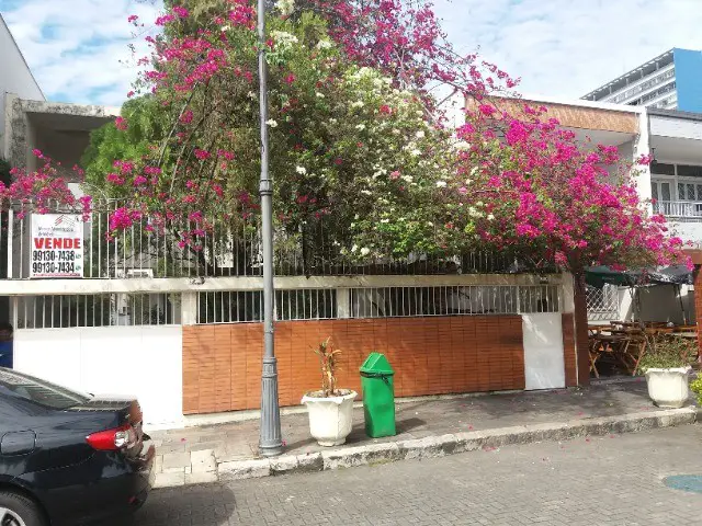 Foto 1 de Casa com 4 Quartos à venda, 284m² em Centro, Manaus