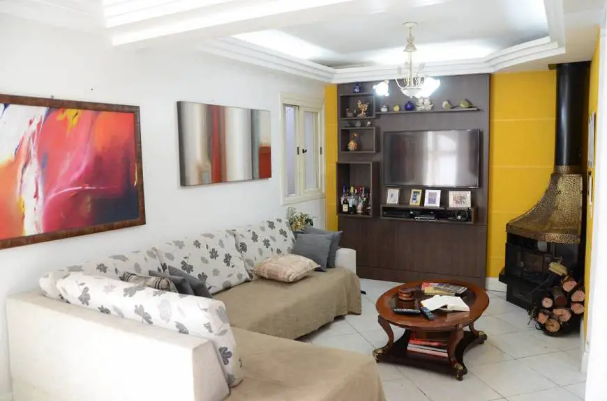Foto 1 de Casa com 4 Quartos à venda, 350m² em Igara, Canoas
