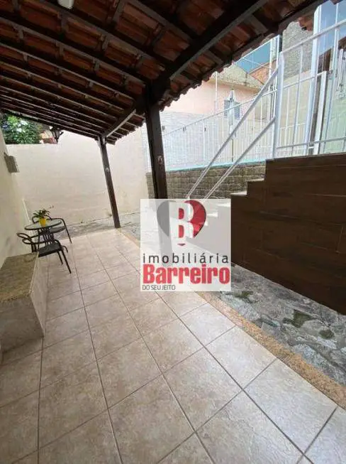 Foto 3 de Casa com 4 Quartos à venda, 206m² em Milionários, Belo Horizonte