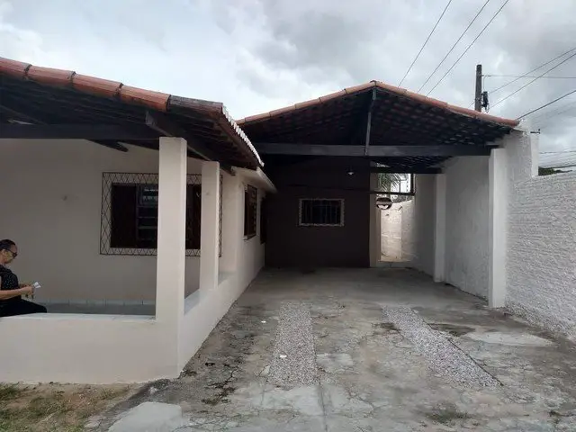 Foto 2 de Casa com 4 Quartos à venda, 450m² em Pitimbu, Natal