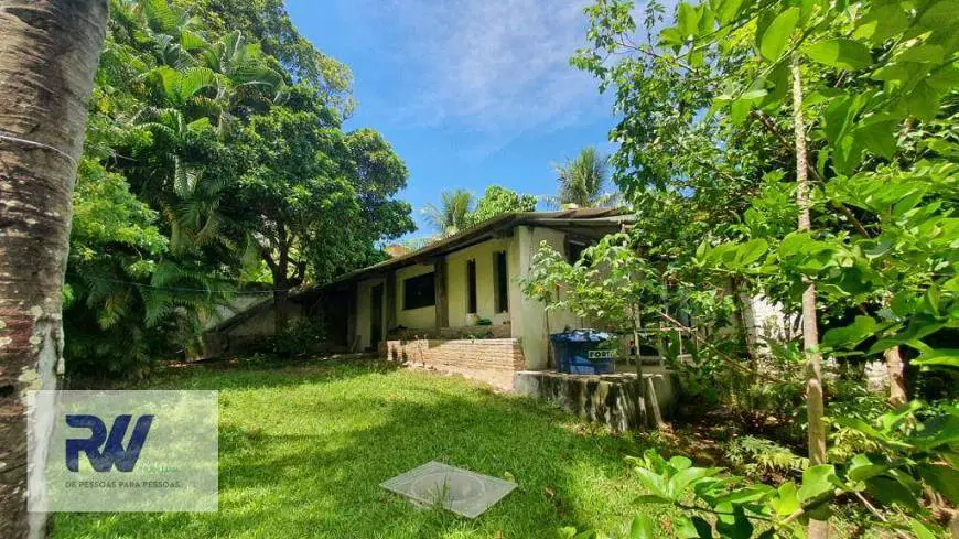 Foto 1 de Casa com 4 Quartos à venda, 331m² em Recreio Ipitanga, Lauro de Freitas