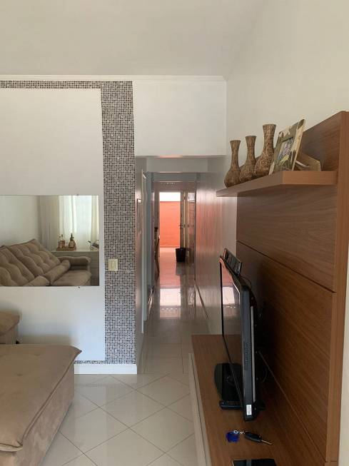 Foto 2 de Casa de Condomínio com 2 Quartos para alugar, 70m² em Bairro do Cambará, São Roque