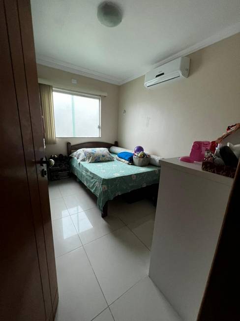 Foto 4 de Casa de Condomínio com 3 Quartos à venda, 200m² em Colônia Terra Nova, Manaus