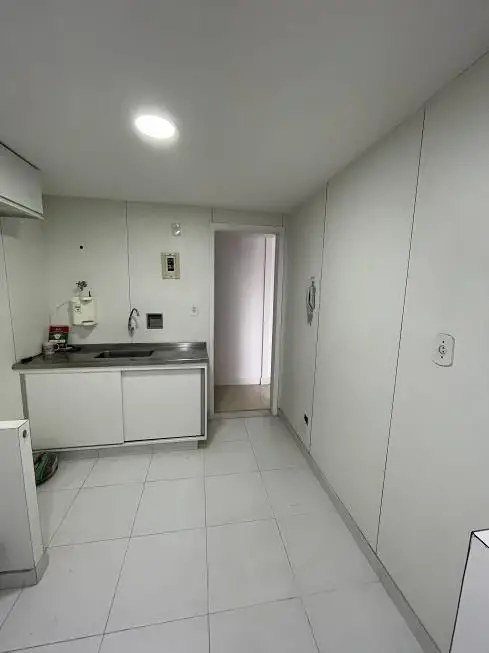 Foto 1 de Apartamento com 2 Quartos à venda, 65m² em Anil, Rio de Janeiro